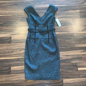 BNWT Anne Klein Peacock dress in size US 4